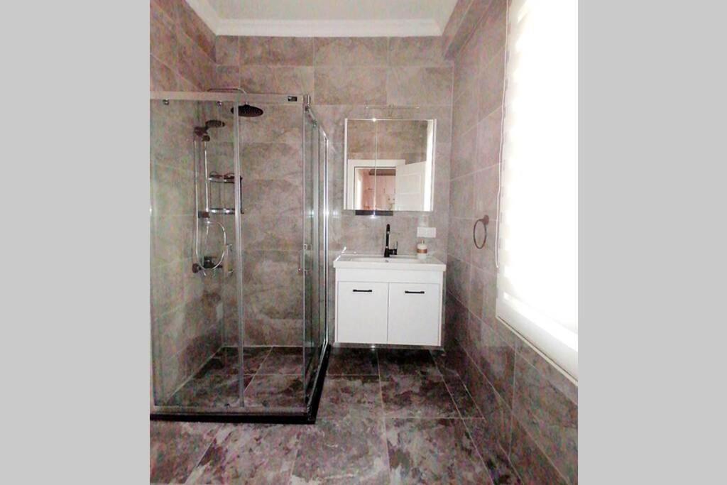 Khalkedon Flat 2 - Kadikoy'Deki Konaklama Adresiniz Стамбул Экстерьер фото