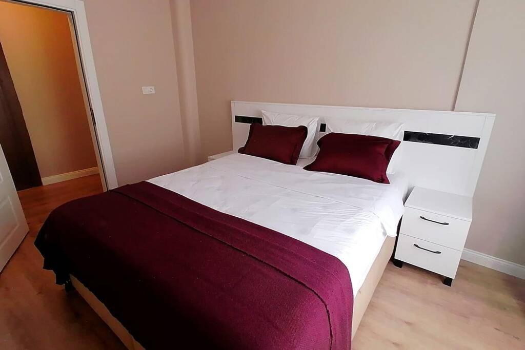 Khalkedon Flat 2 - Kadikoy'Deki Konaklama Adresiniz Стамбул Экстерьер фото